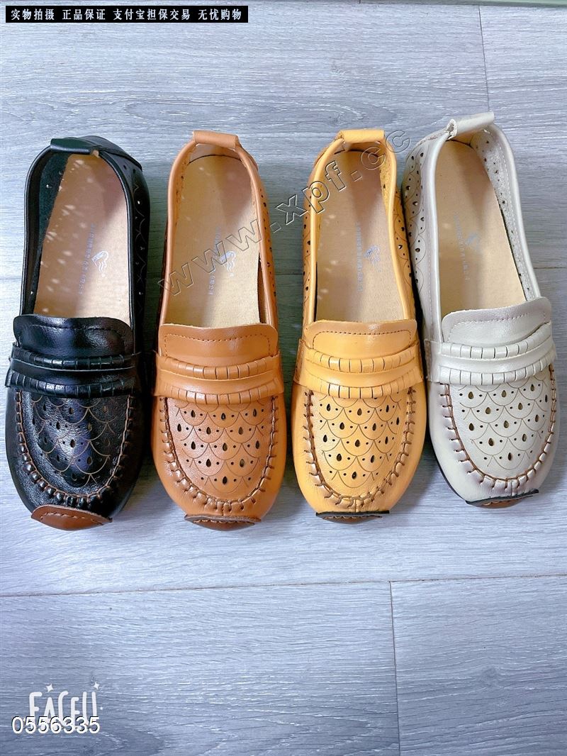 香港富贵鸟头层牛皮新款软底软面舒适镂空防滑妈妈鞋