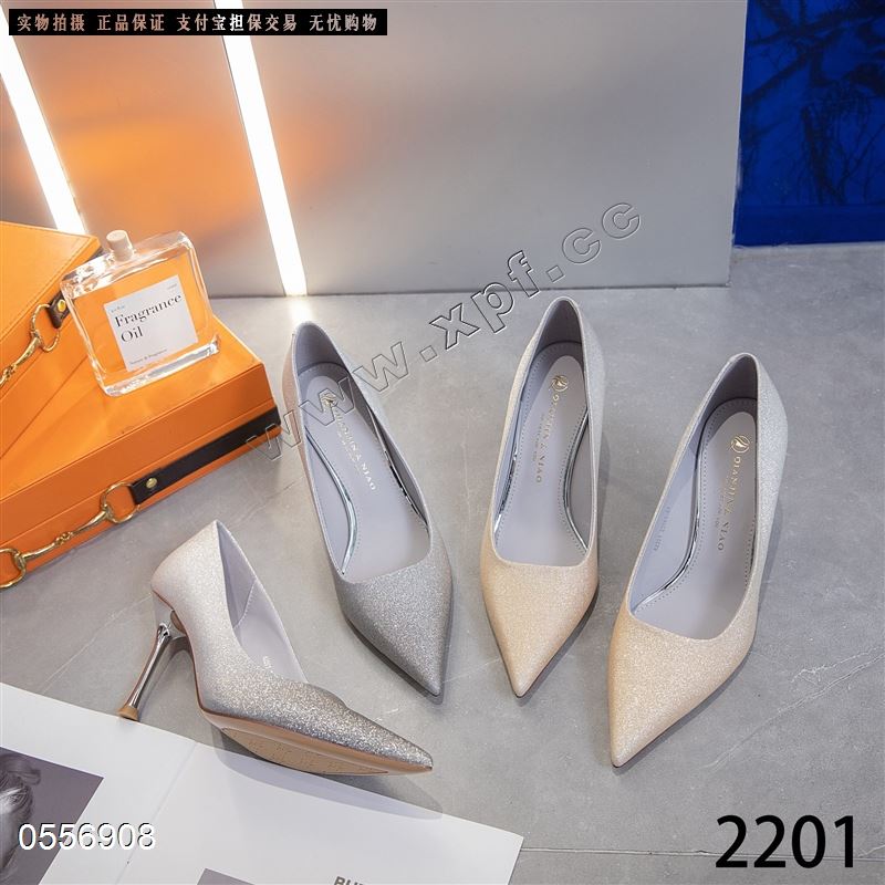 钎金鸟时尚单鞋2201