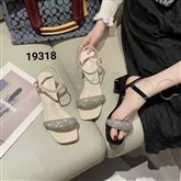 时尚凉鞋19318