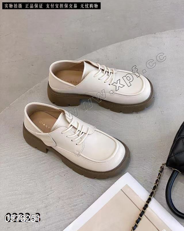 纤语佳丽秋季新款时尚单鞋0223-3