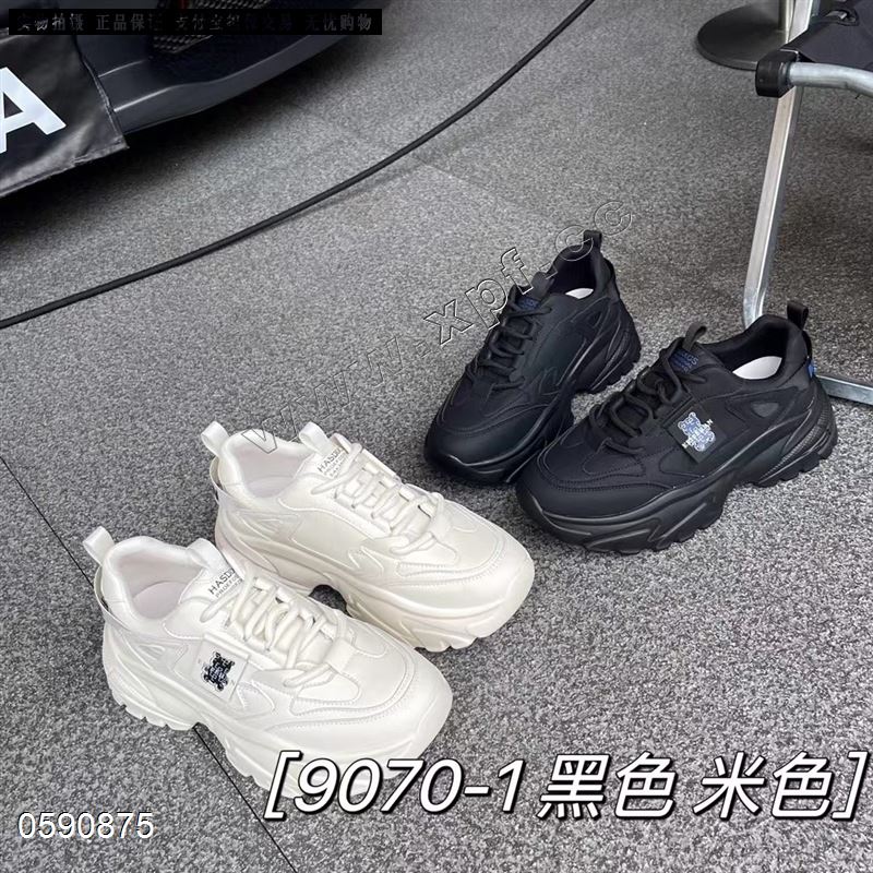 恋典真皮新款休闲鞋9070-1