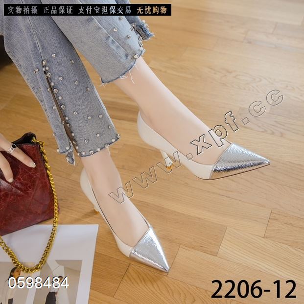 钎金鸟新款时尚单鞋2206-12