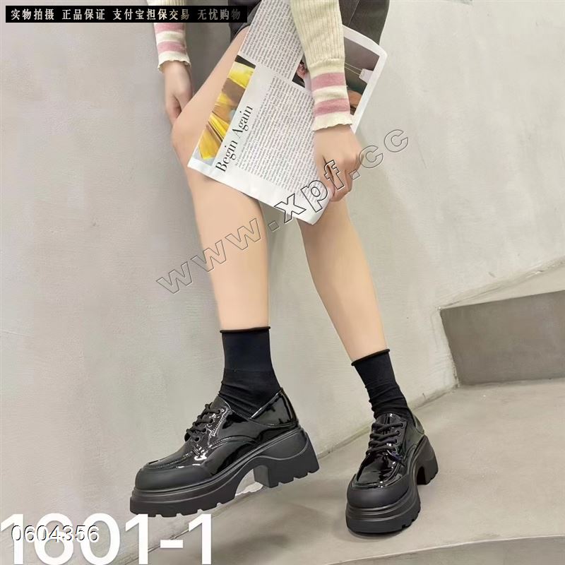 艾琪意新款时尚单鞋1601-1