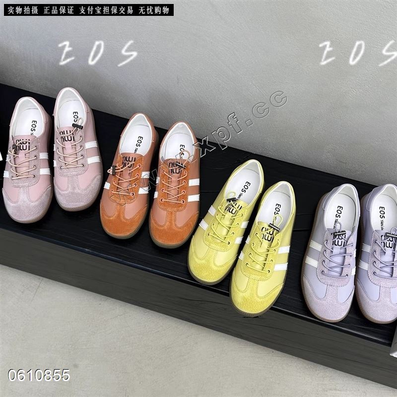 EOS品牌休闲板鞋81178-3