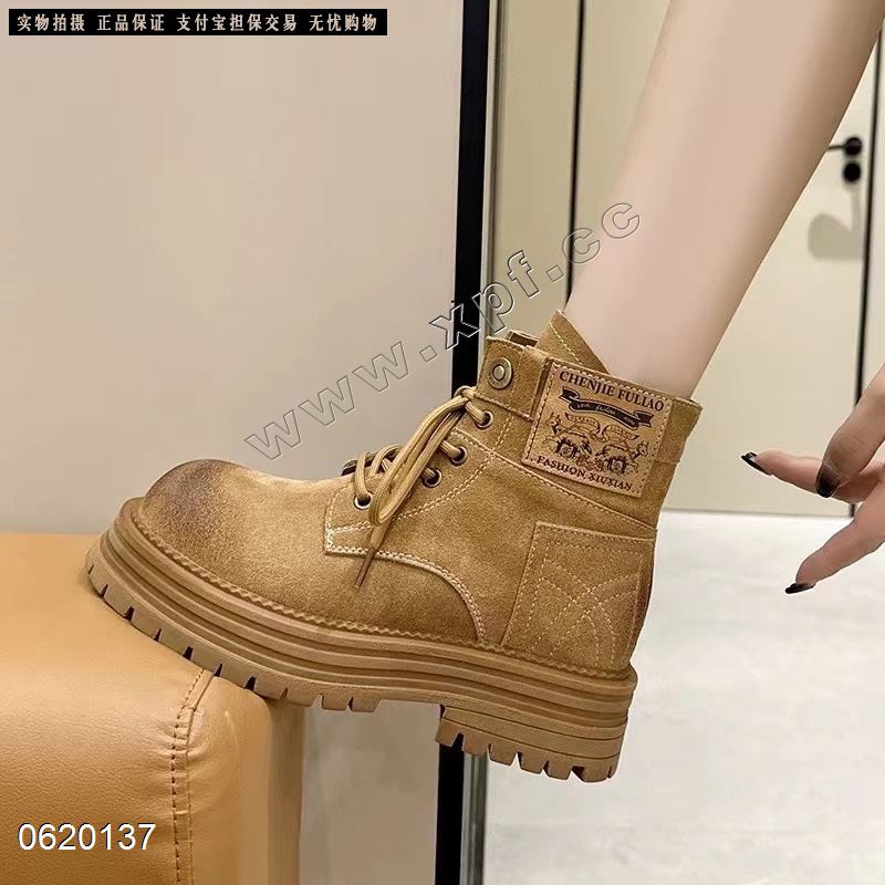 磨砂皮短短靴