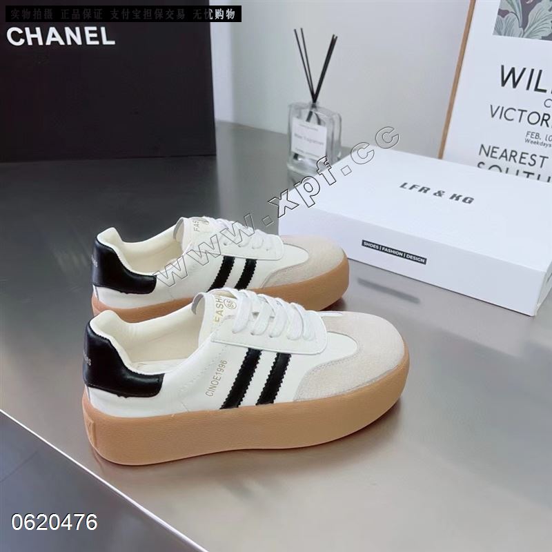 时尚休闲鞋德训鞋