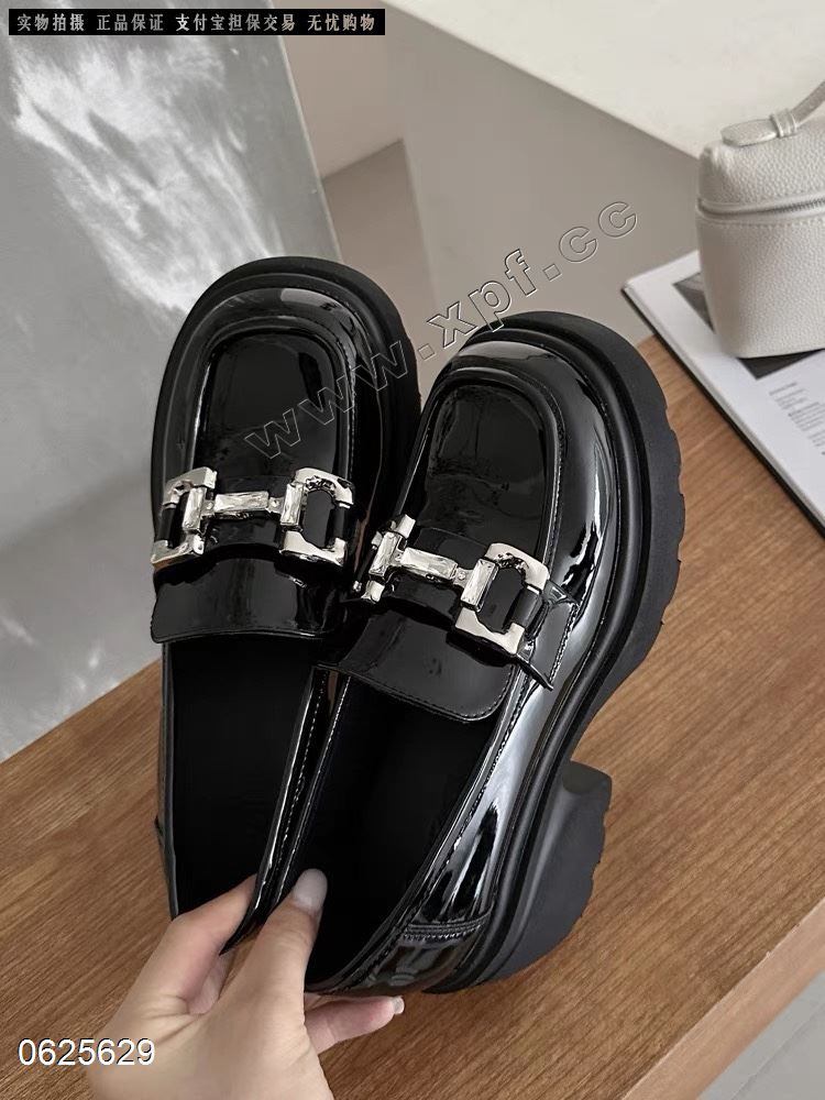 娇点左右