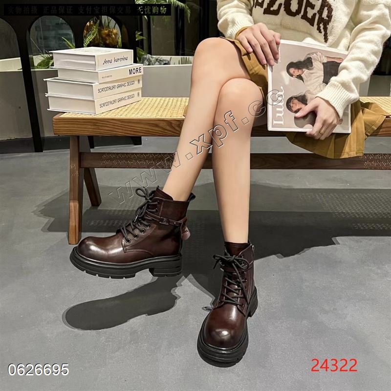 复古爆款糸带马丁靴24322 加绒
