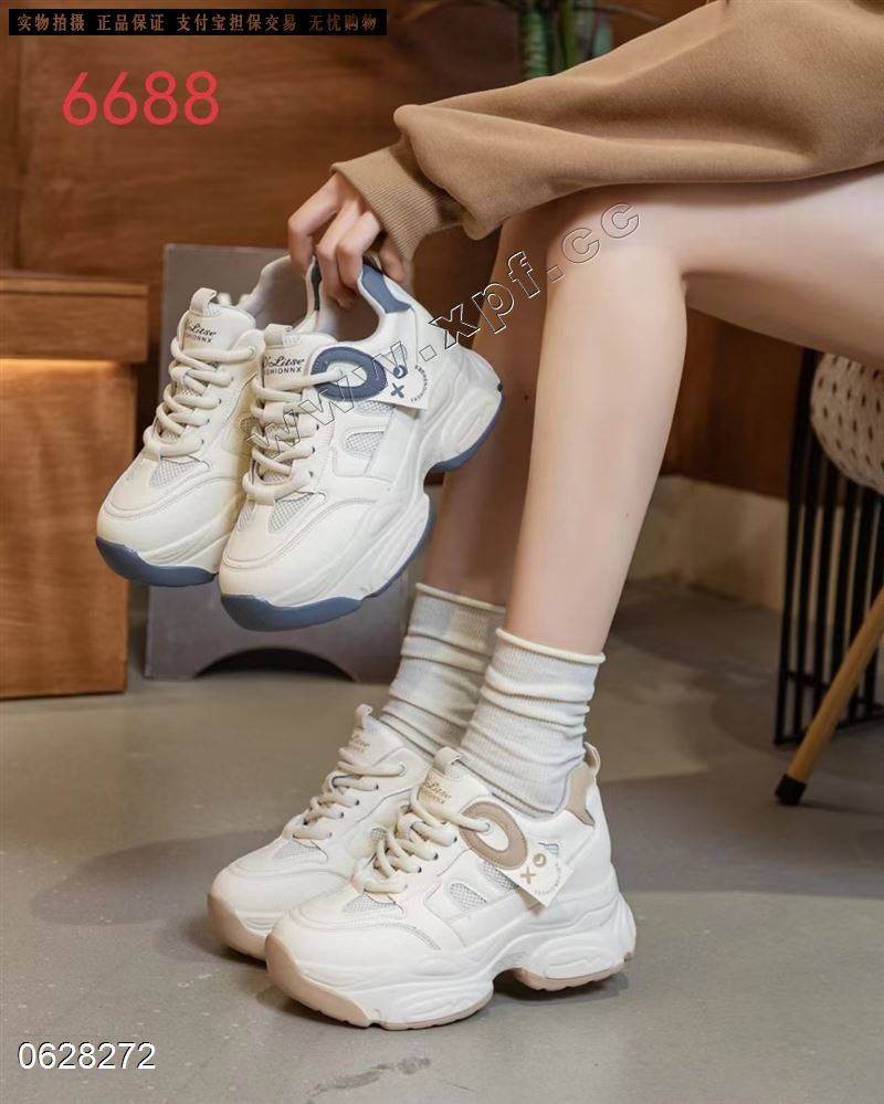 品牌真皮，秋款，