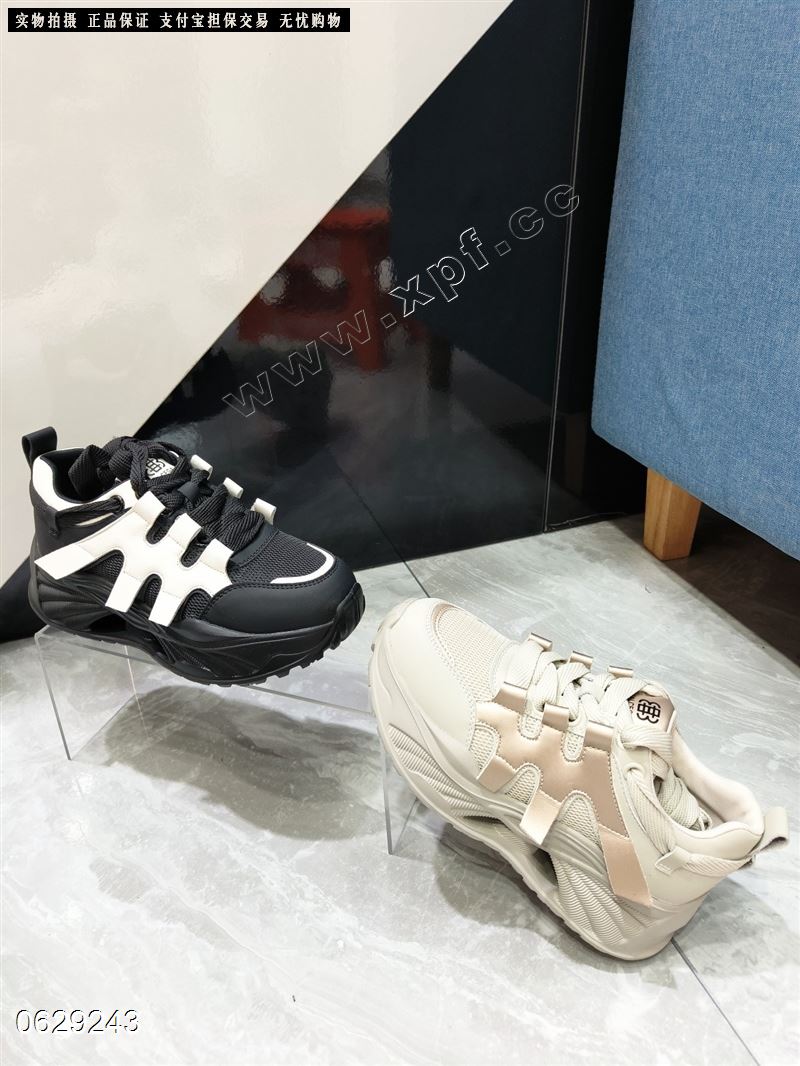 时尚休闲鞋