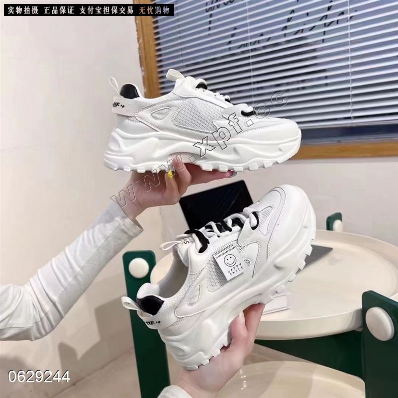 时尚休闲鞋
