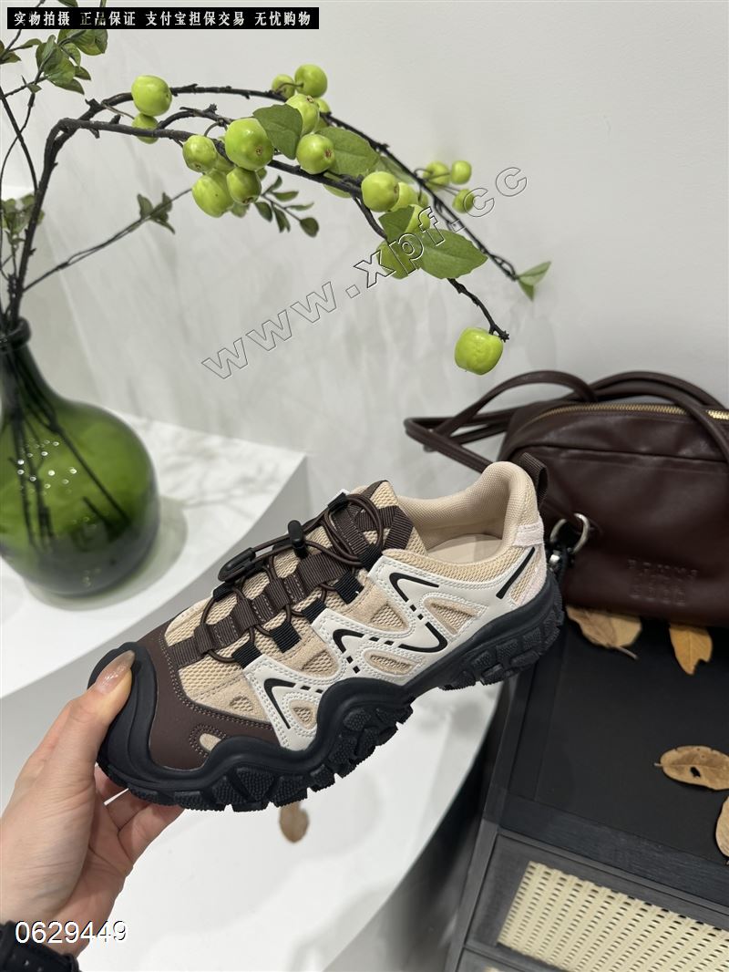 𝐑𝐄𝐓𝐀 𝐕𝐈𝐕𝐈   01398