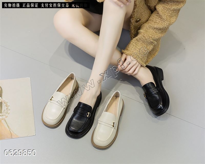 伊雪娇露3818-1  黑567米35-40