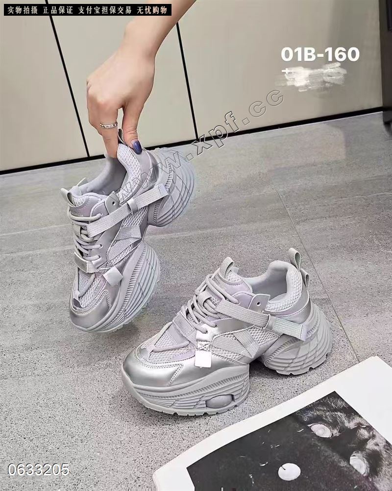 时尚休闲鞋
