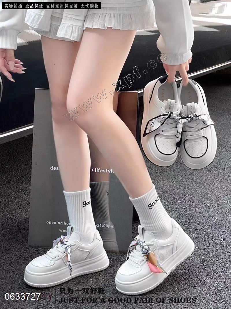 仟姿色
