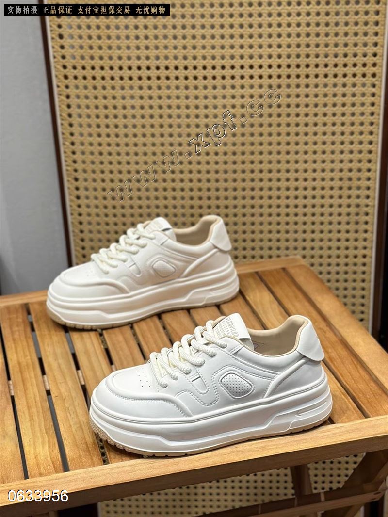韩版百搭休闲板鞋  单里
