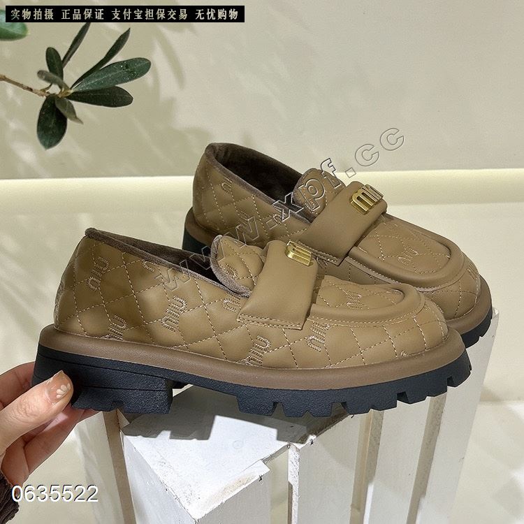 米诗思82-3016  绒里