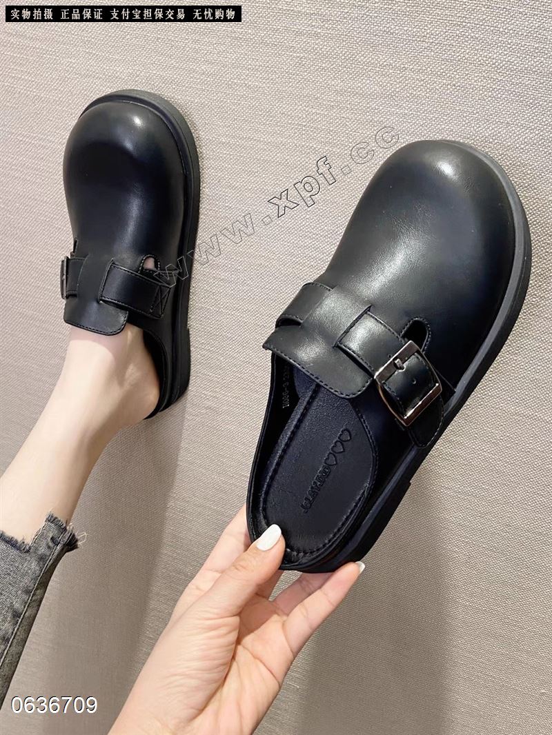 包头女拖鞋