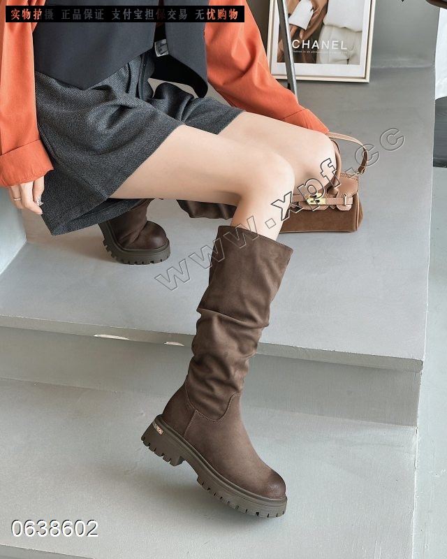 她致A 1023 加绒