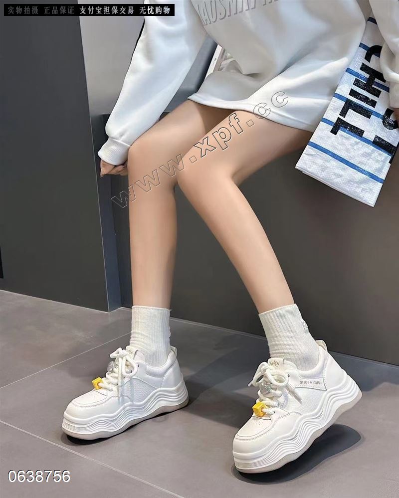 时尚休闲鞋