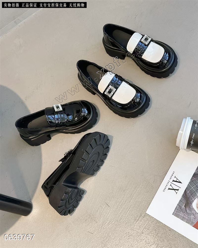 卡瑟依  黑色445568，米色455678，清货