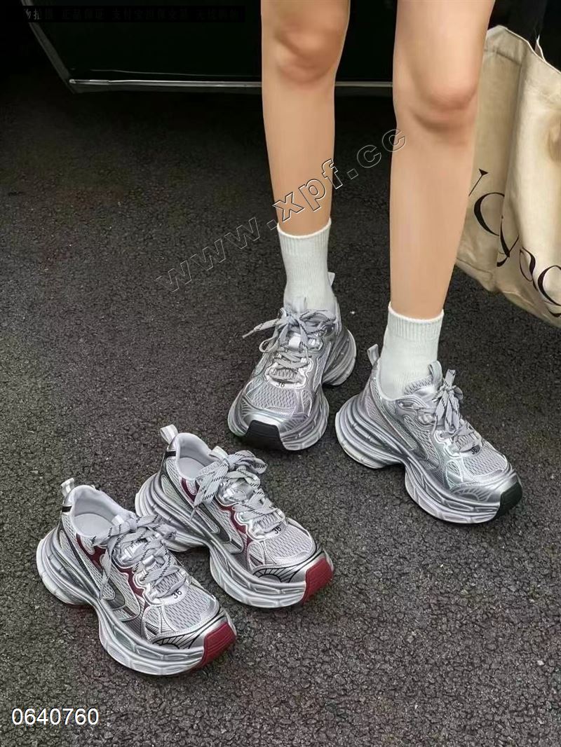 莱维罗纳   银555689，红色5-8
