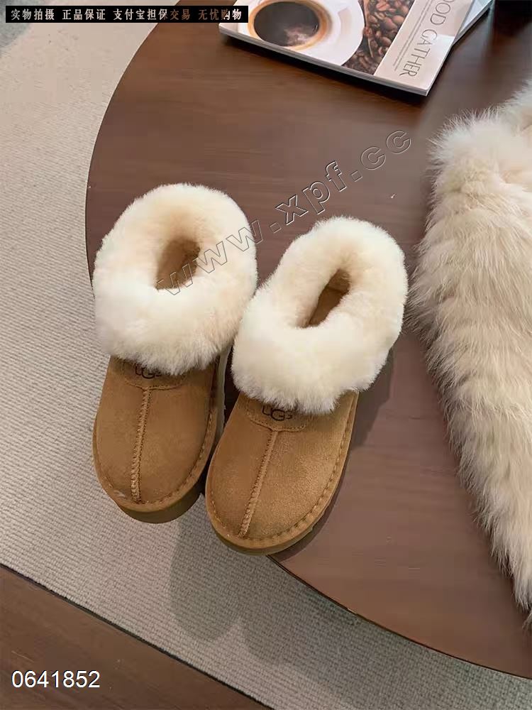 真皮雪地靴