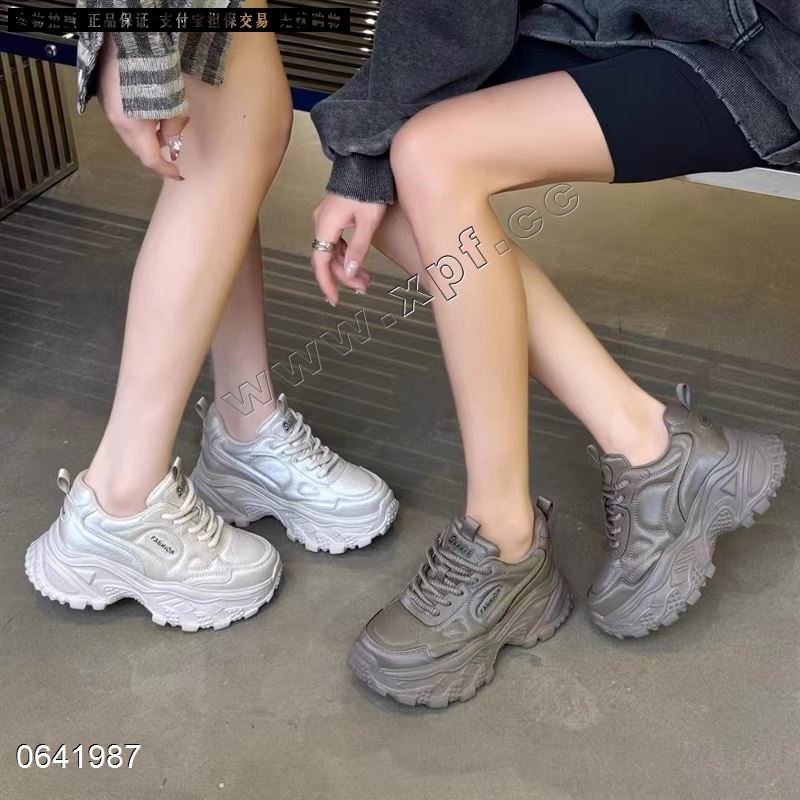女子媛9955