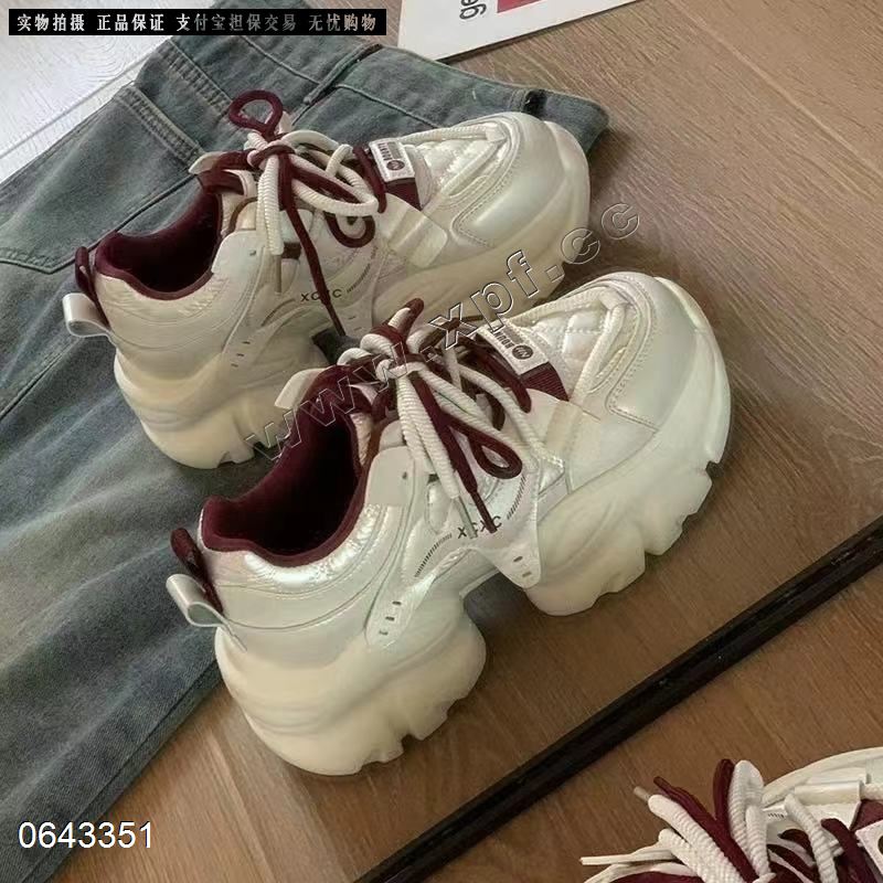 新款加棉休闲鞋