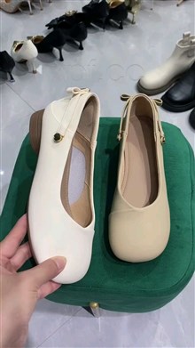 影贞妮