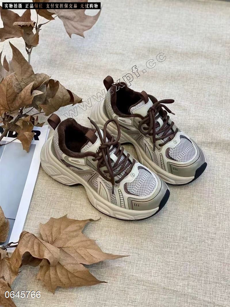 暮逸然  加棉老爹鞋