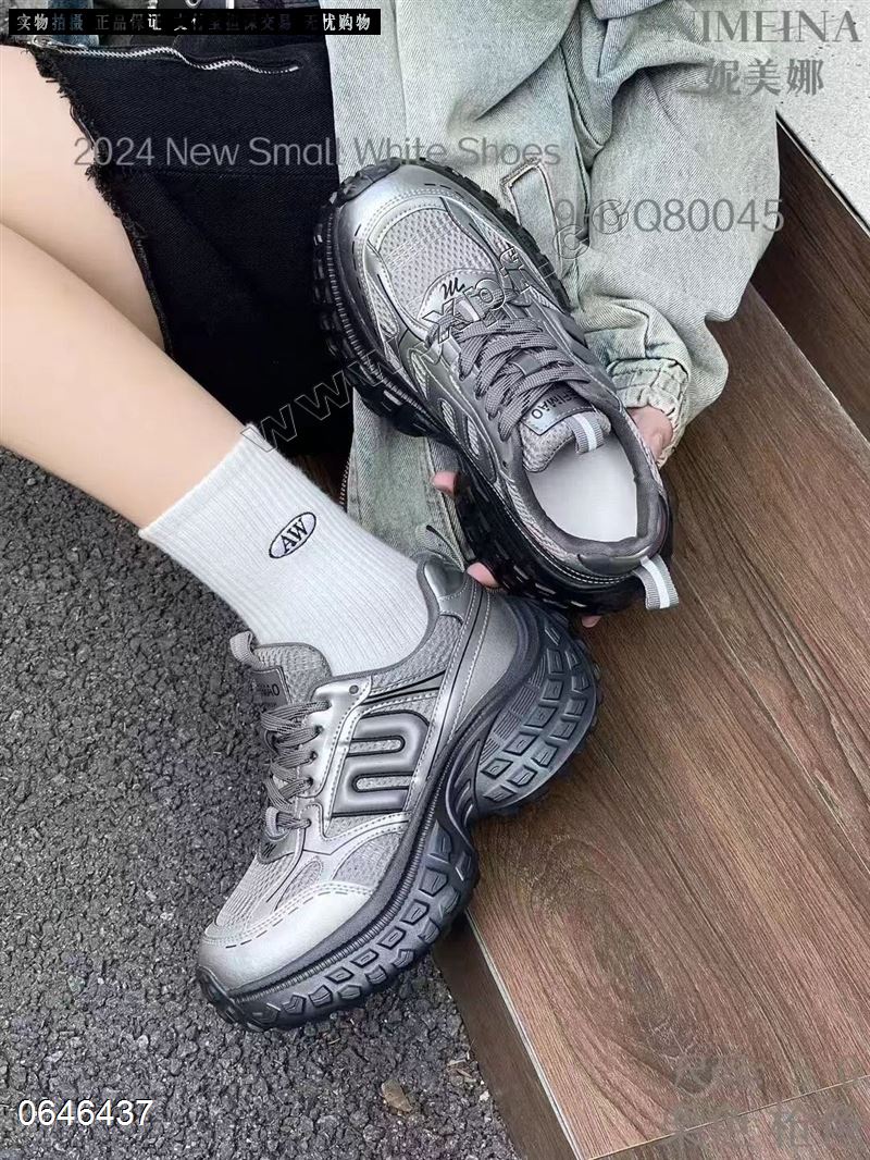 时尚休闲鞋