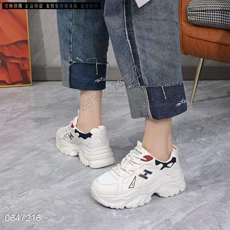 时尚休闲鞋