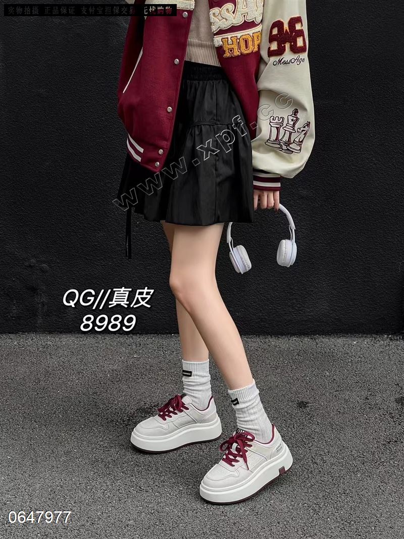 M998品牌休闲鞋 8989