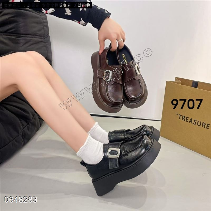 时尚单鞋9707