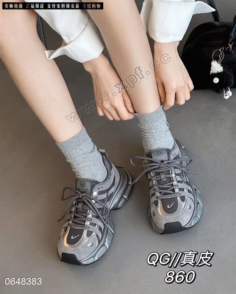 M998品牌休闲鞋860  灰色555666，黑白色5/8