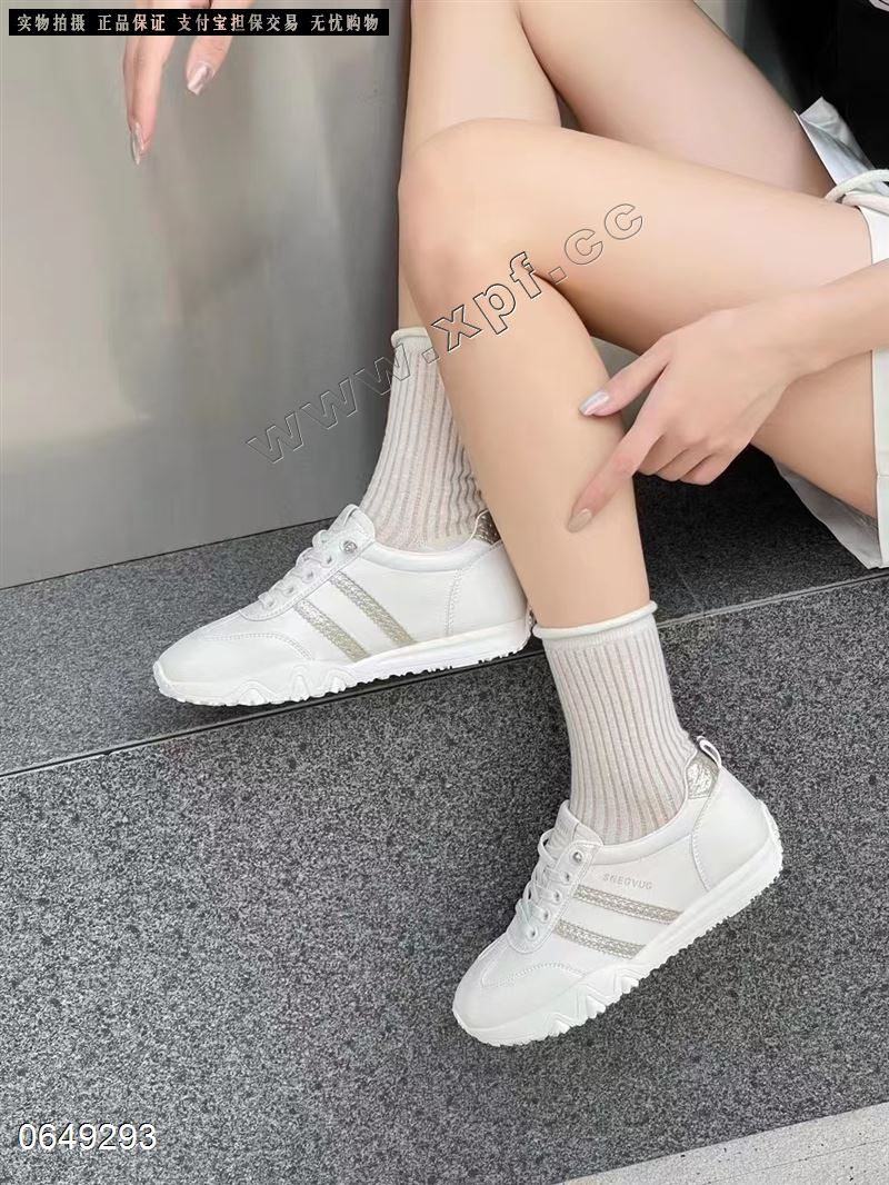 时尚休闲鞋