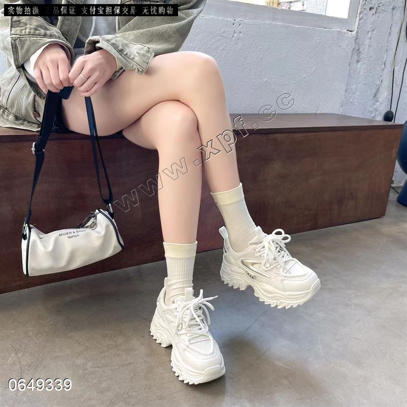 玫瑰角色