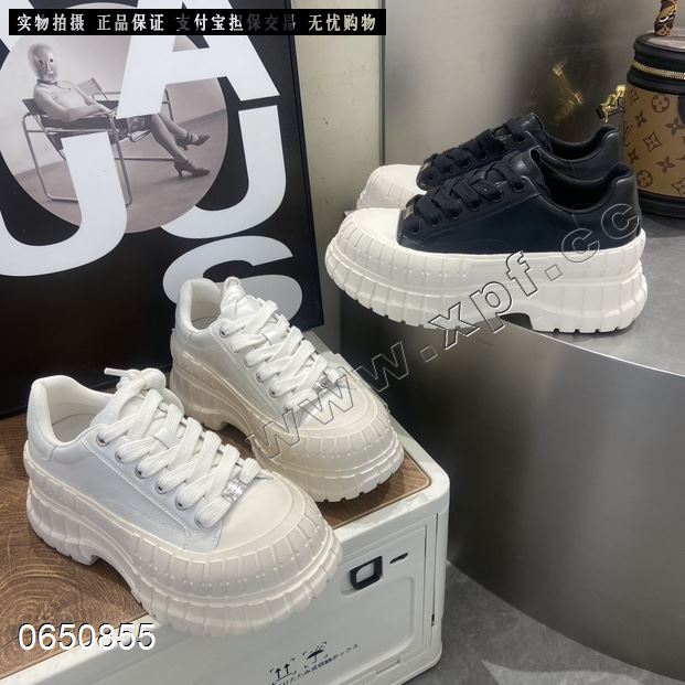 1528品牌休闲鞋