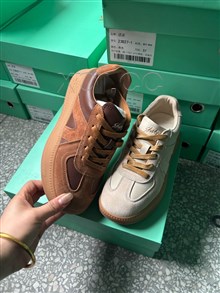 时尚休闲鞋