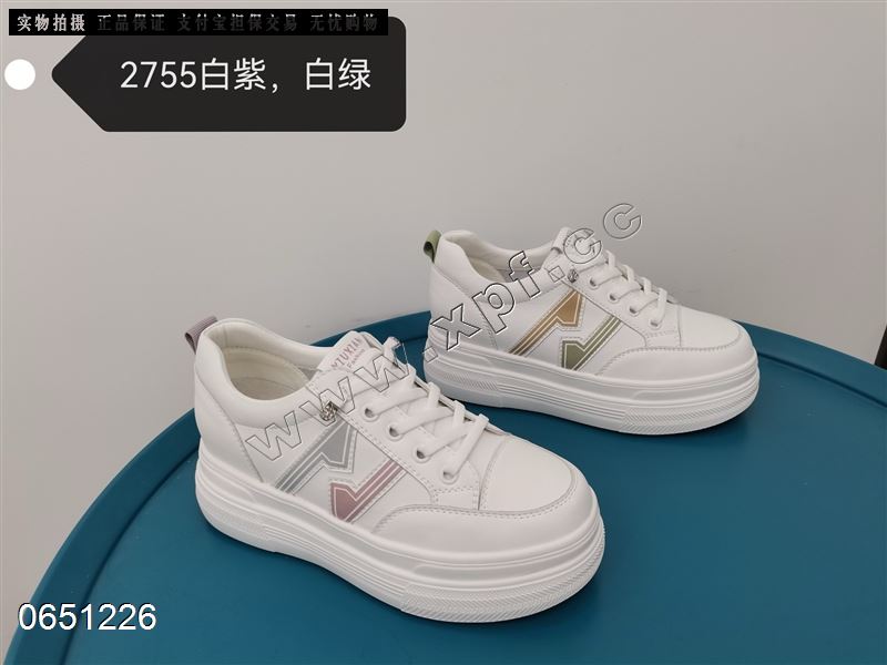 时尚休闲鞋