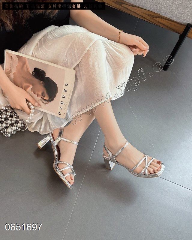 她致A0703