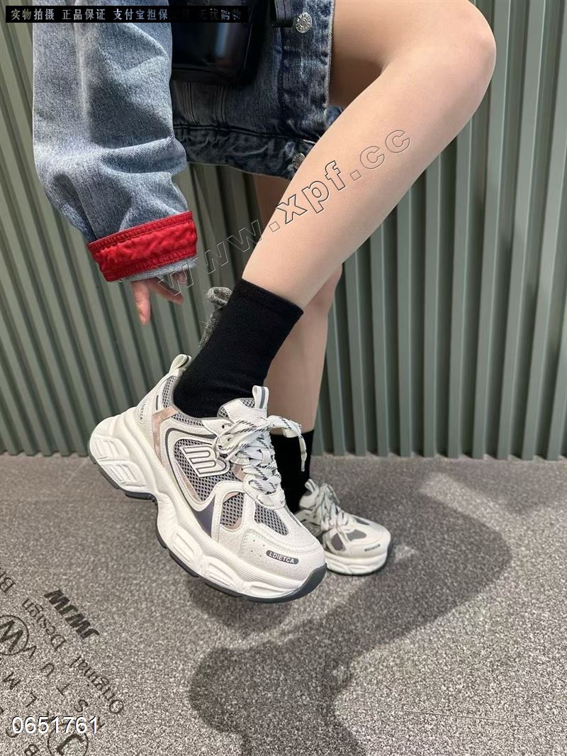 JWJW  老爹鞋