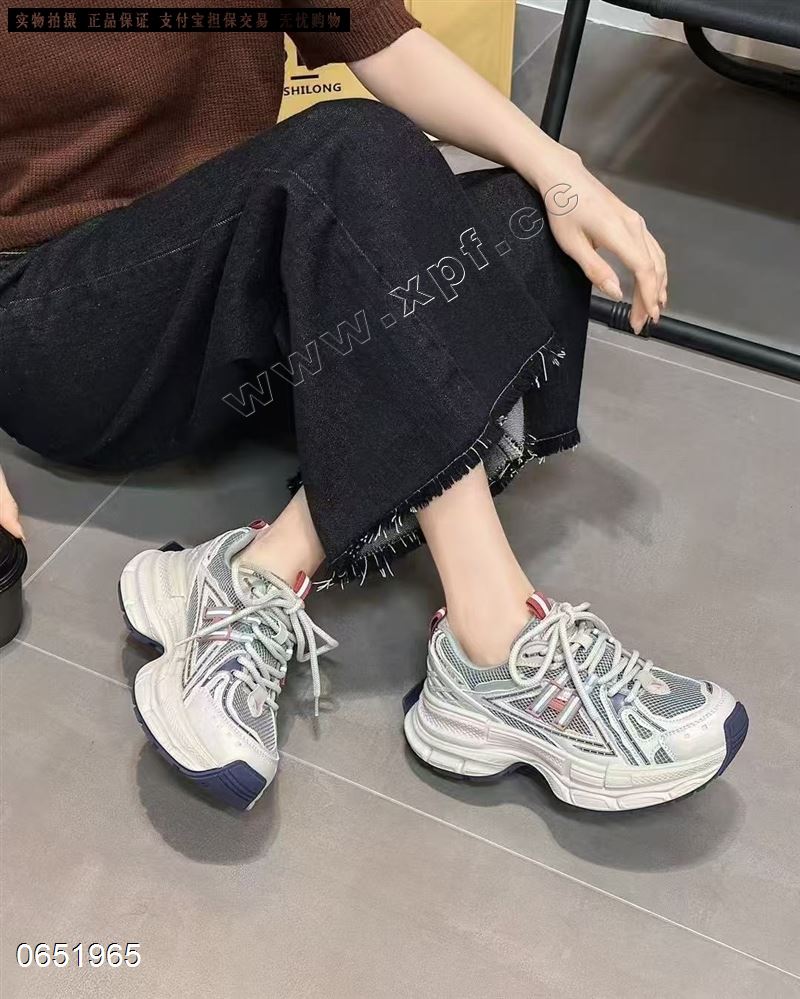 时尚休闲鞋