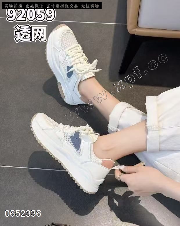 时尚休闲鞋