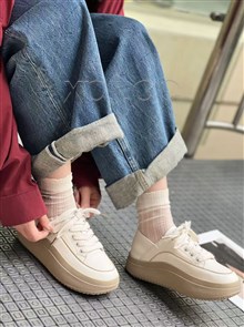 高挑