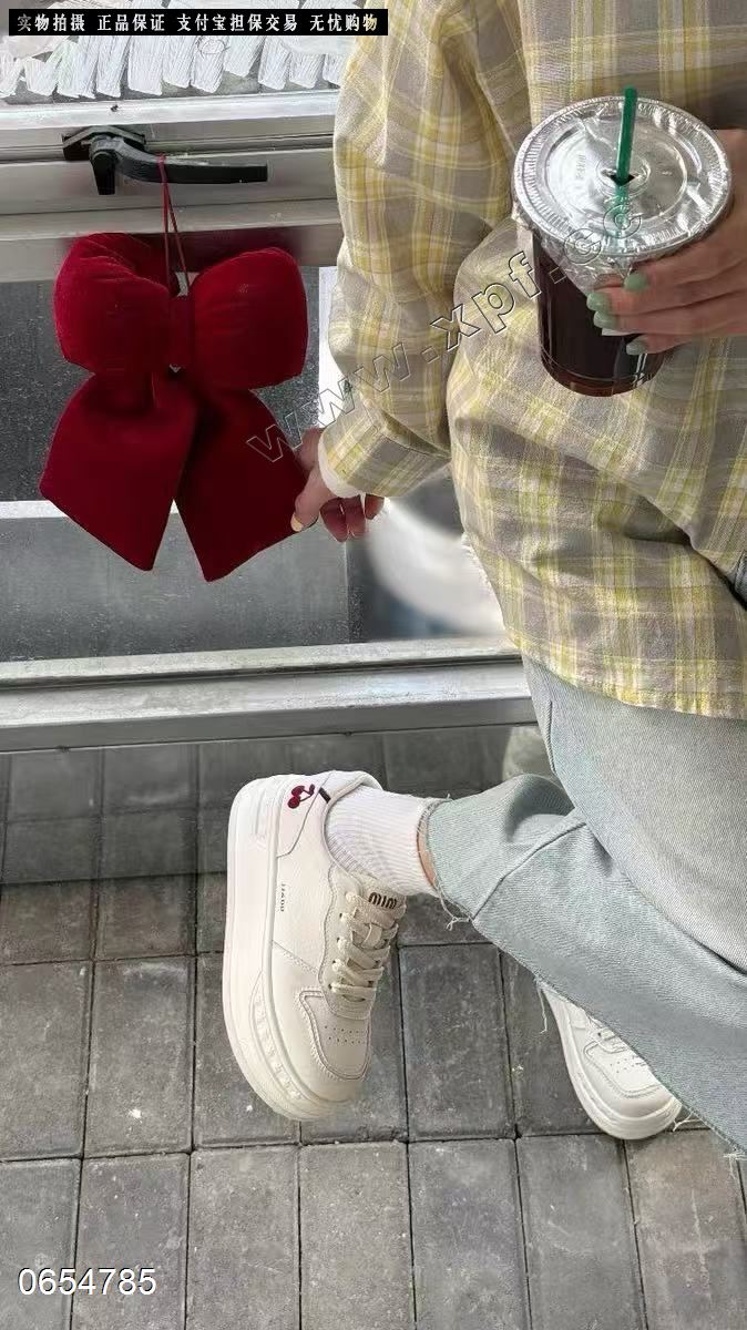 茉妮卡