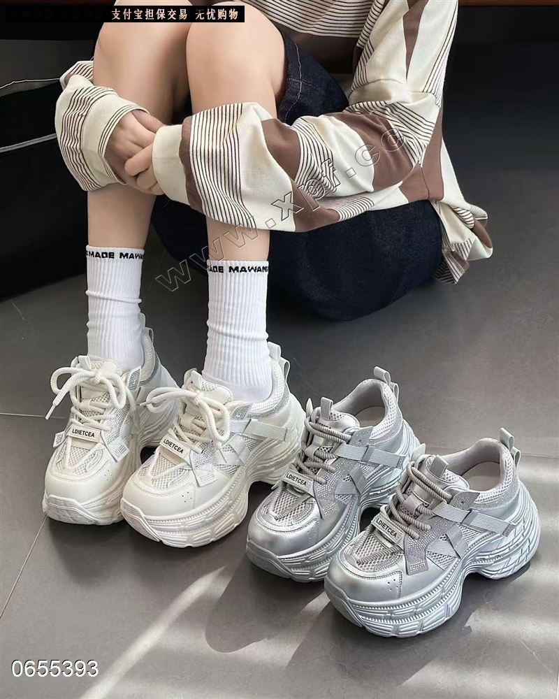 依恋莱