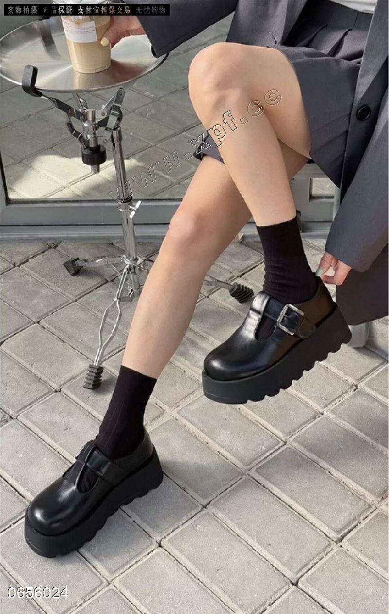 VIVI162  8376