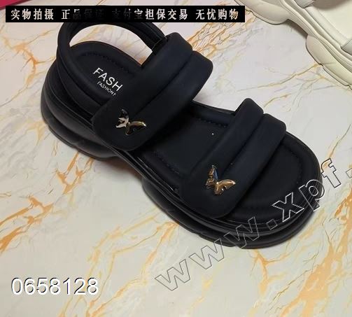 时尚百搭厚底凉鞋